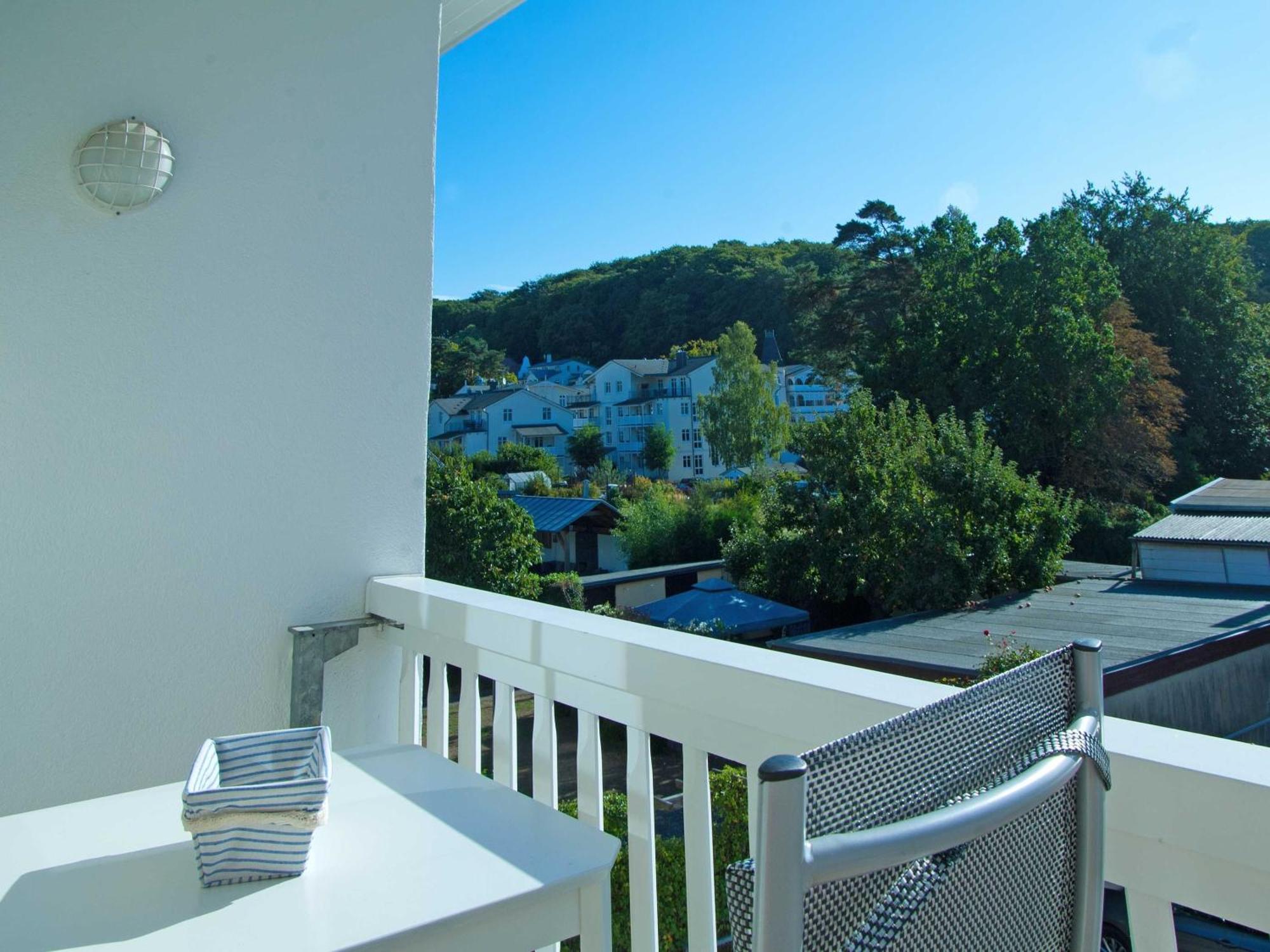 Haus Baltic 12 Mit Balkon - Zentrale Lage Im Ostseebad Sellin エクステリア 写真
