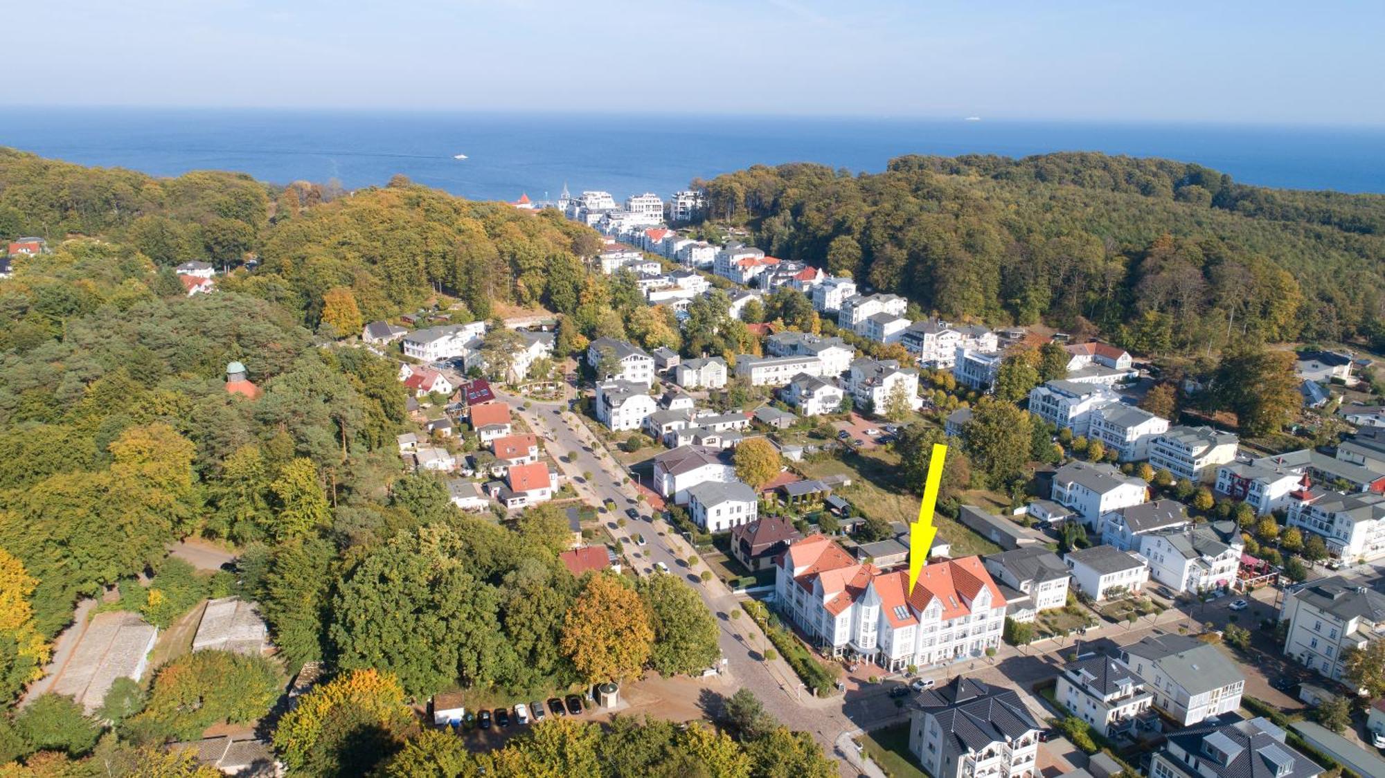 Haus Baltic 12 Mit Balkon - Zentrale Lage Im Ostseebad Sellin エクステリア 写真